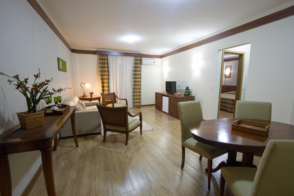 Hotel Le Canard Лажис Экстерьер фото
